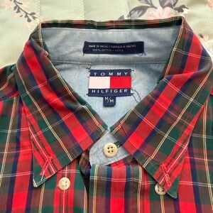 Tommy Hilfiger Men's Red and Green Checkered Shirt